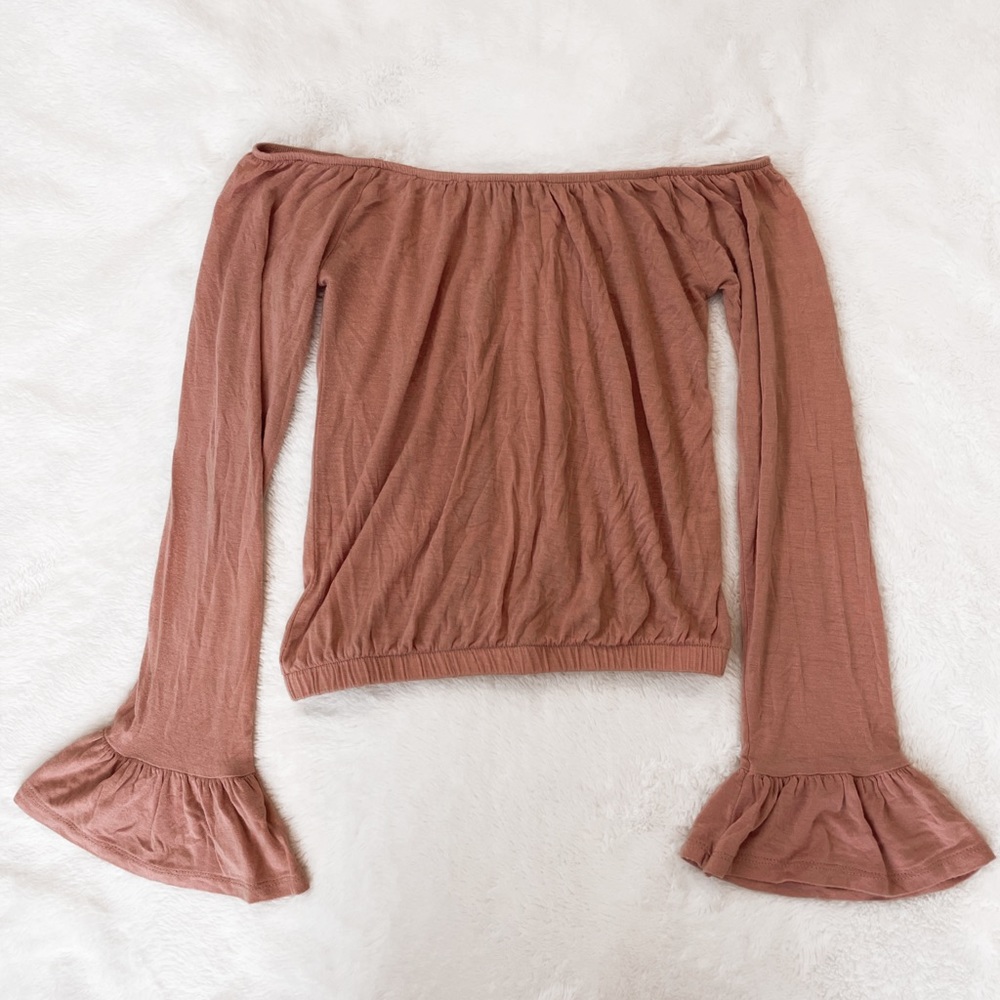 Kendall and Kylie off the shoulder pink top